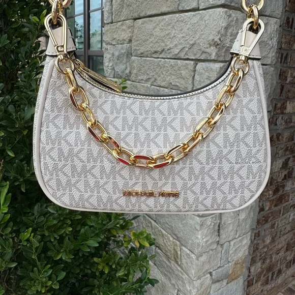 ✨NEW MICHAEL MICHAEL KORS Beige Monogram Mini Cora Crossbody Bag ✨ - Picture 2 of 13